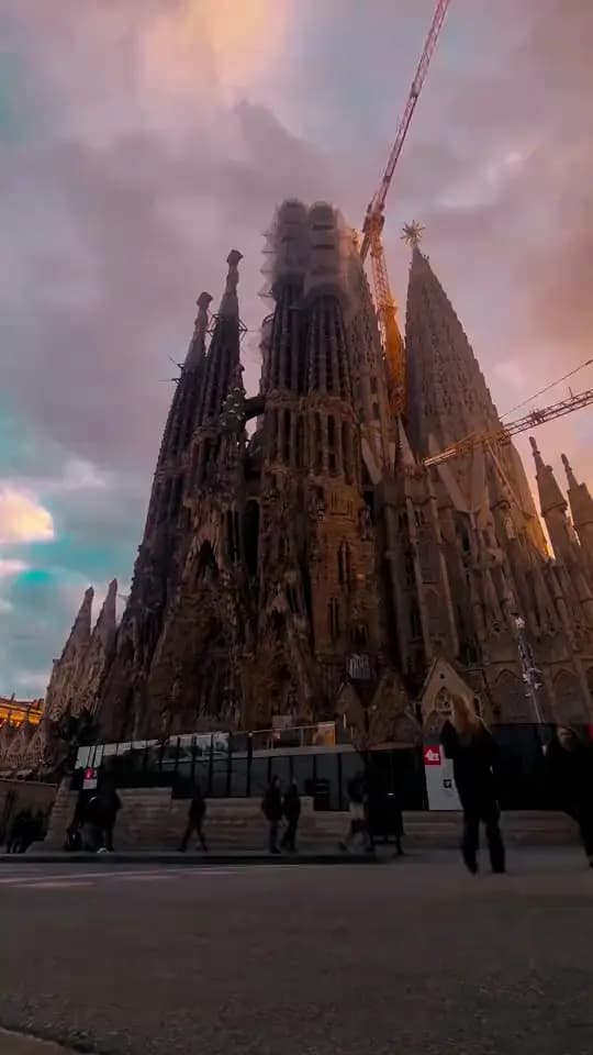 Sagrada Família at sunset