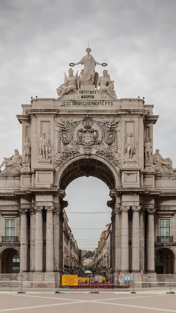 Arco Triunfal da Rua Augusta, Plaza del Comercio, Lisboa, Portugal, 2012-05-12, DD 02