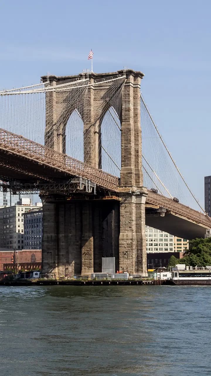 New York City (New York, USA), Brooklyn Bridge -- 2012 -- 6630